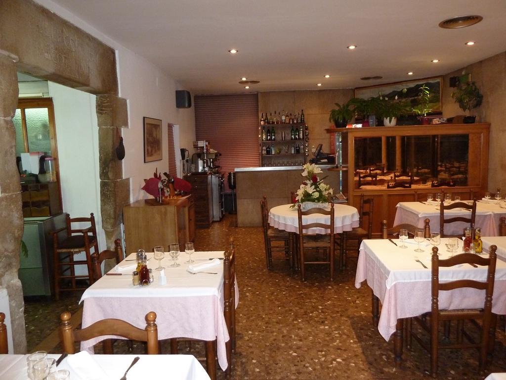 Hôtel Restaurant Fonda Giralt à Amer Extérieur photo